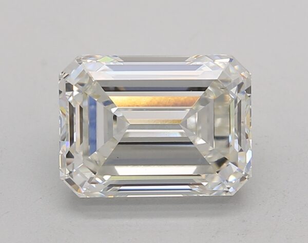 3.08 LGD Carat  I Color  VS1  EMERALD Shape  GIA